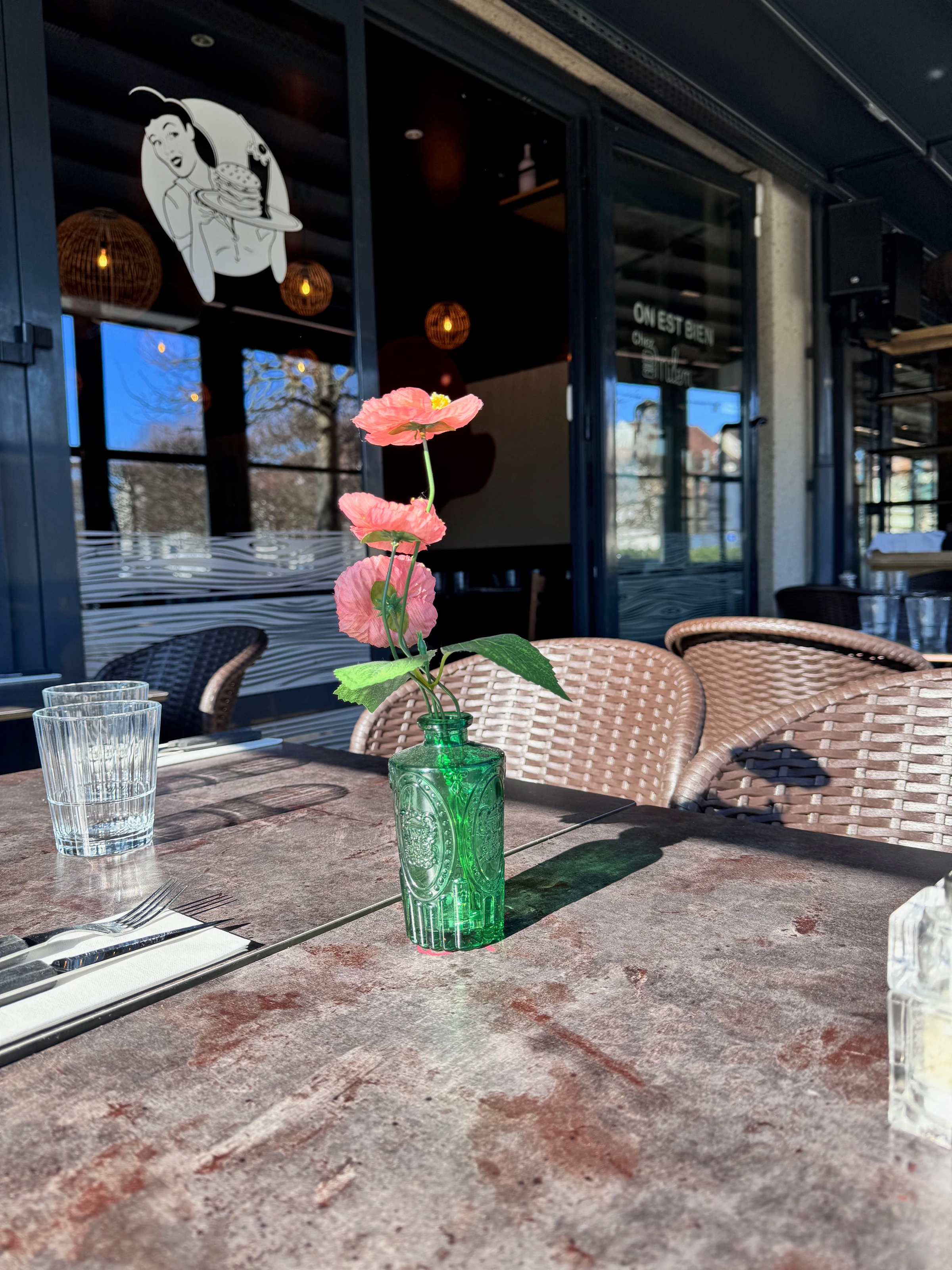 Restaurant table at Chez Milen